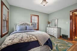 Downtown, 2bedroom, 2 bath, Beautiful Apartment!