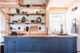 Tiny Timber- Stunning Tiny House