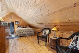 The Lincoln Lodge Cabin