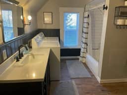 Cozy Getaway at Orchard Creek Cottages