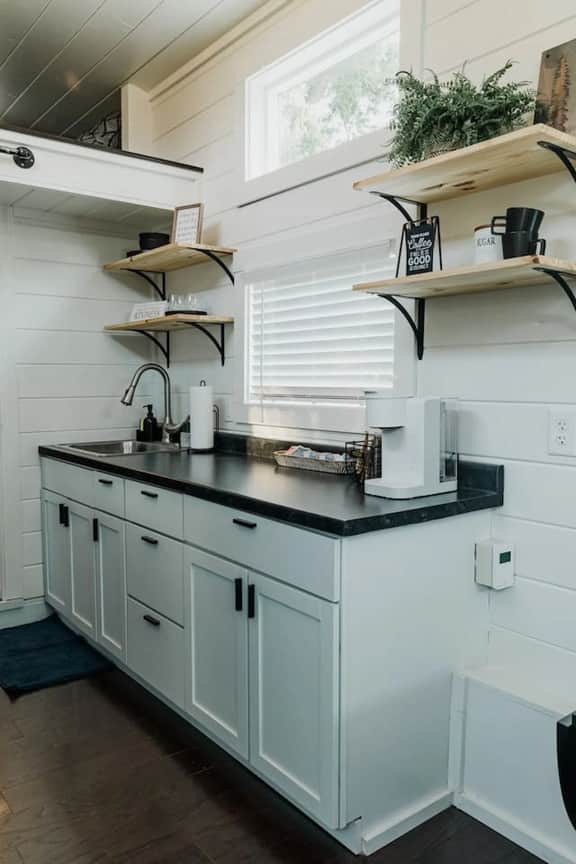 Peaceful Tiny House with Great Views and Wildlife!