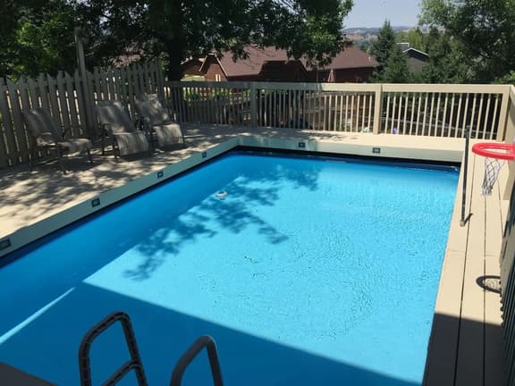 Heated pool, views, chef's kitchen, 3 levels